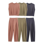 loungewear matching outfit rust pink gray grey green zara style streetstyle side pockets cute knit wear cotton polyester elastic gartered pants short sleeves everyday fashion style uniqlo mango shein classic wear women's clothing online shopping 