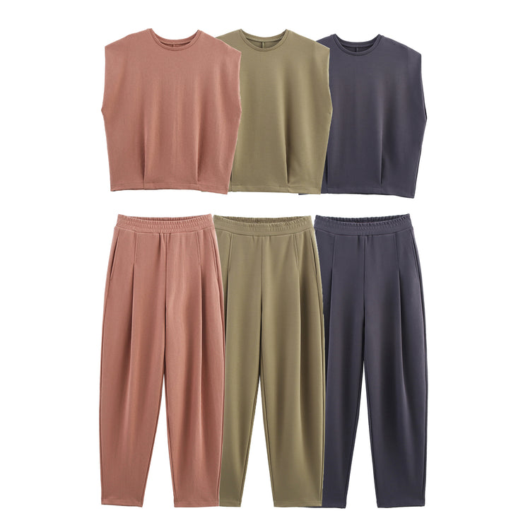 loungewear matching outfit rust pink gray grey green zara style streetstyle side pockets cute knit wear cotton polyester elastic gartered pants short sleeves everyday fashion style uniqlo mango shein classic wear women's clothing online shopping 