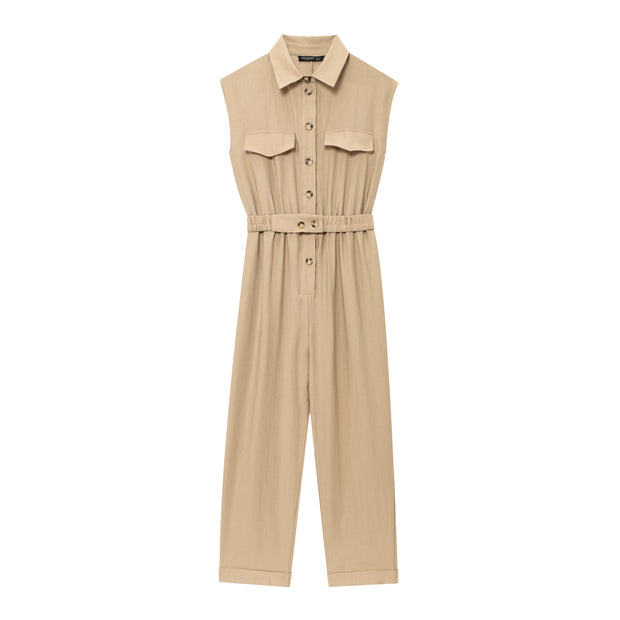 khaki women wearing a jumpsuit with side pockets uniqlo zara mango style online shopping sleeveless cargo utility wear cuff sleeves short belted waist gartered button down polo shirt everyday casual style classic wear ootd outfit must have trending 