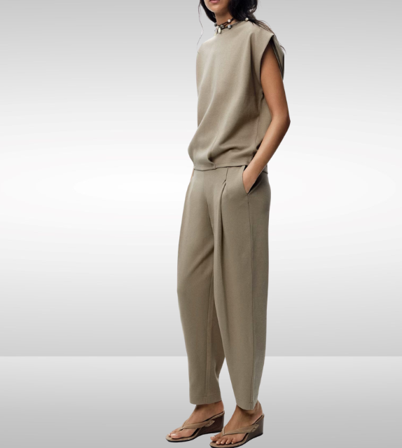 loungewear matching outfit rust pink gray grey green zara style streetstyle side pockets cute knit wear cotton polyester elastic gartered pants short sleeves everyday fashion style uniqlo mango shein classic wear women's clothing online shopping 
